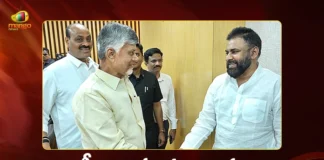 Dy CM Pawan Kalyan Congratulates CM Chandrababu as Wins Business Reformer of the Year Award