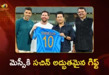 GOAT India Tour Sachin Tendulkar Gifts Lionel Messi 2011 World Cup Jersey