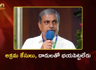 మేము అధికారంలోకి వచ్చాక రిటర్న్ గిఫ్ట్స్ పక్కా – సజ్జల రామకృష్ణా రెడ్డి Sajjala Ramakrishna Reddy Says, YSRCP Will Fight Against Illegal Cases