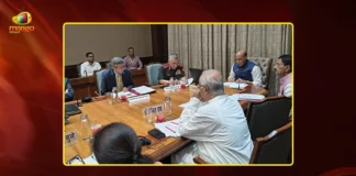 Union Minister Rajnath Singh Assures Steady Supply of Petrol, Diesel and LPG in All-Party Meet