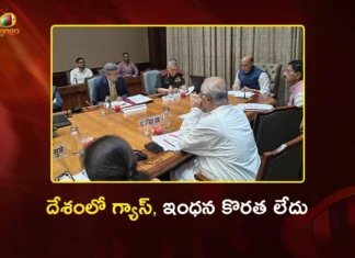 Union Minister Rajnath Singh Assures Steady Supply of Petrol, Diesel and LPG in All-Party Meet