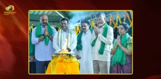 CM Chandrababu Celebrates Success of Amaravati Bill With Farmers