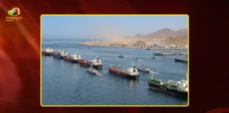 Iran Announces Completely Reopening of Strait of Hormuz Amid Ceasefire Talks