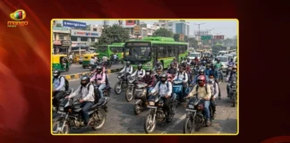 Delhi Cabinet Approves EV Policy 2.0, Bans New Petrol 2-Wheeler Registrations From 2028